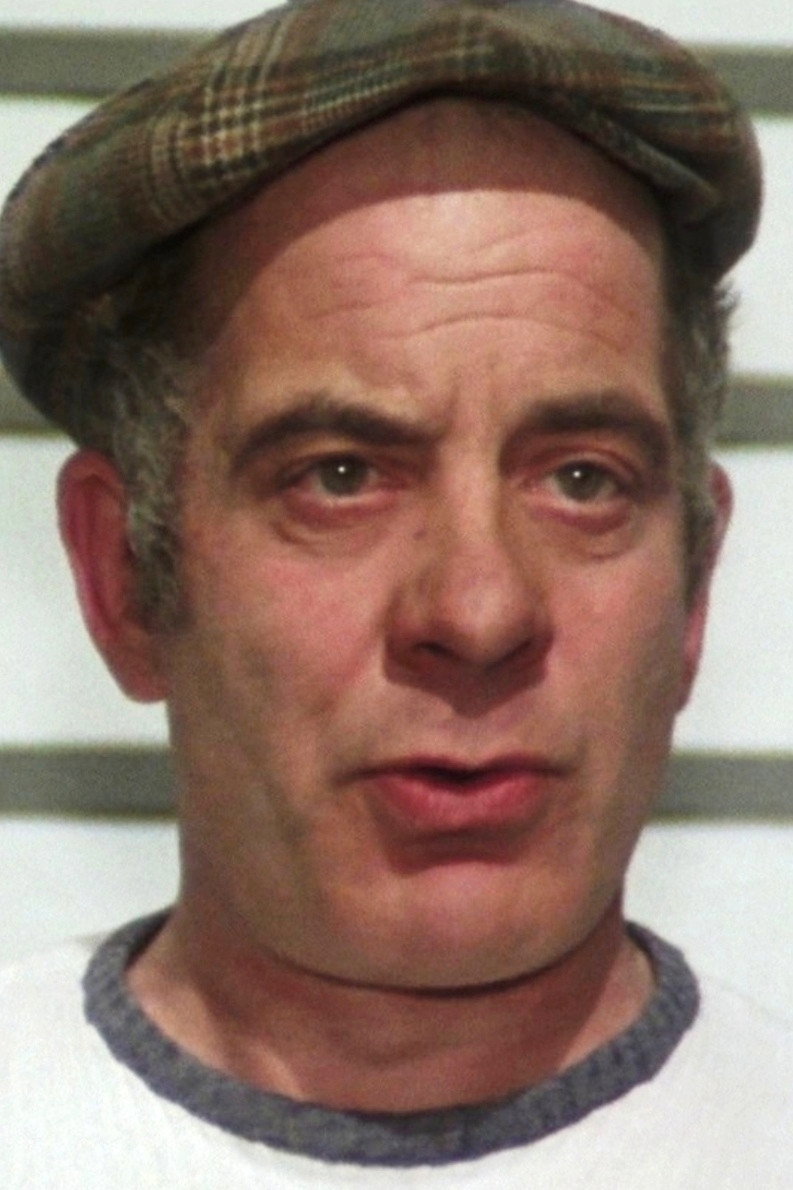 Alfredo Quadrelli as Waiter in Lover Boy