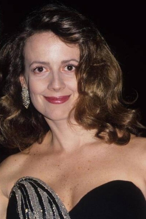 Ninon Aprea as Mrs. Finch in A Night at the Magic Castle