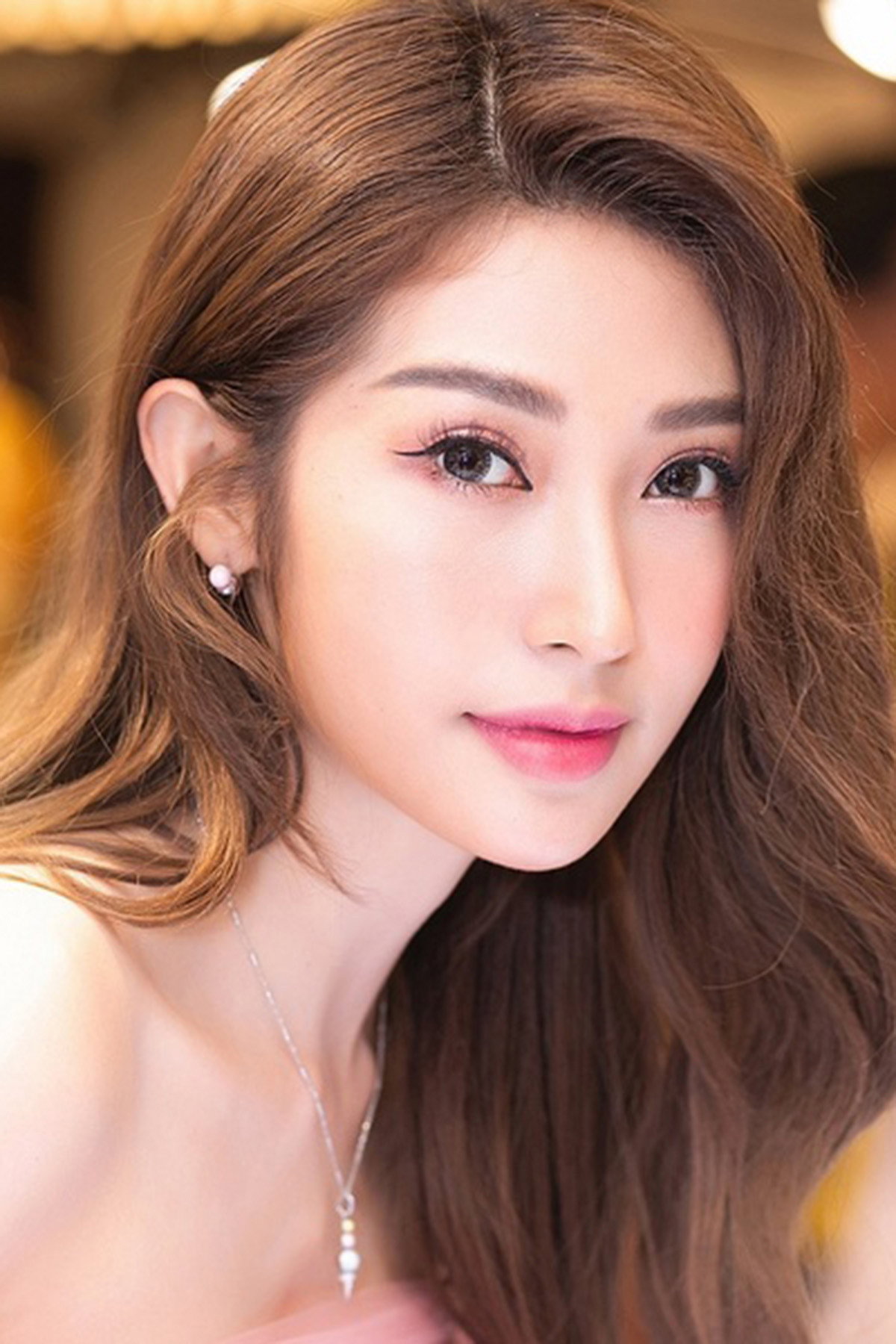 Khổng Tú Quỳnh as Bảo Châu in Go-Go Sisters