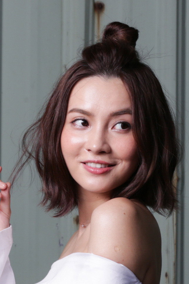 Bebe Du Yan as Tina in Mad Doctor