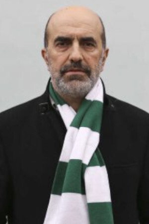 José de Pina as Hilário Trappatoni - TV Selvagem in Delírio em Las Vedras