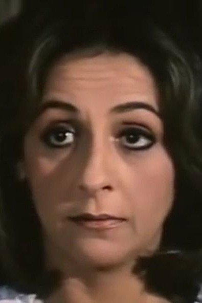 Sally Galal as Elena Papadopoulos in Ghurayb wld eajib