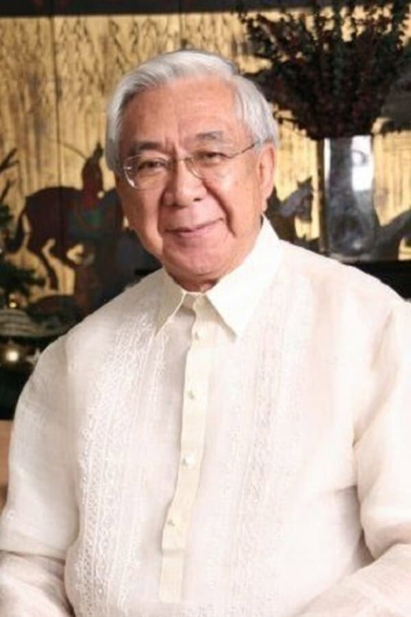Ernie Zarate as Tito Ben in Halik
