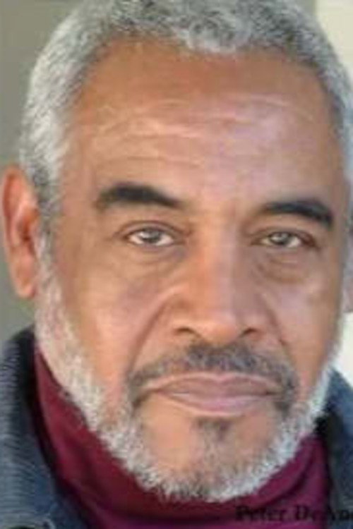 Peter De Anda as Frank Cutter in Cutter