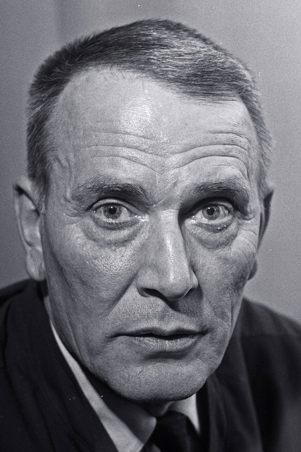 Carl Lange as General Gonse in Affäre Dreyfuss