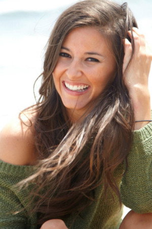 Rachel Risen as Emily in My Fake Boyfriend