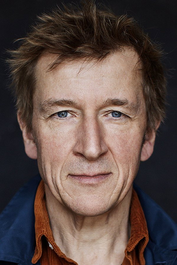Jens Albinus as Max in Long Story Short