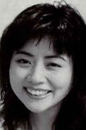 錢軍 as Ms. Lee in Daze Raper