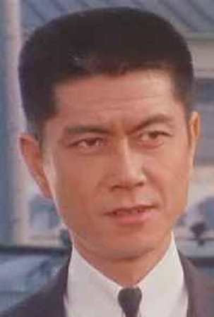 高宮敬二 as Susumu Yamanoi in Basement of Death