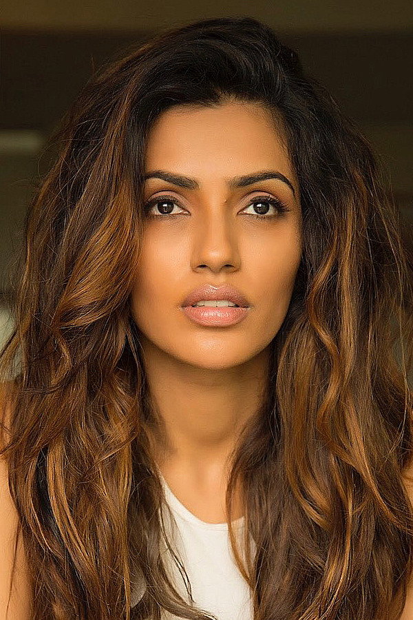 Akshara Gowda as Simran in Masti's