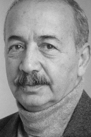 Elxan Qasımov as polkovnik Şəmsəddin Babayev in Additional Effect