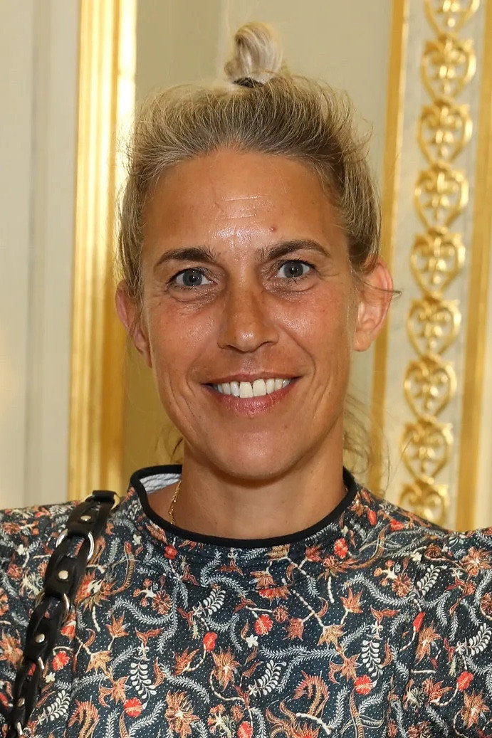 Isabel Marant as Self - Guest in Le doc Quotidien - Les baskets et nous