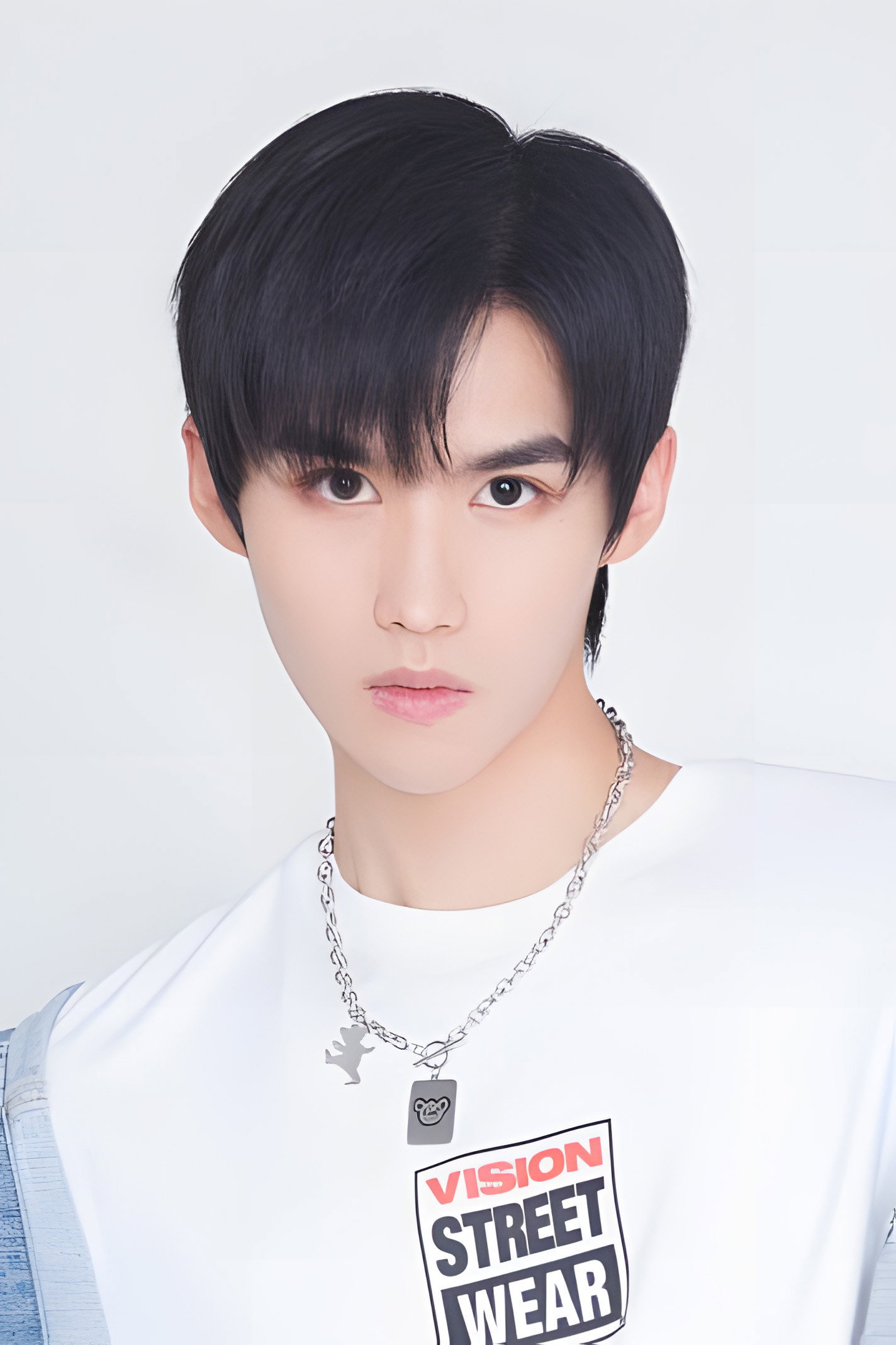 Li Jiaxiang as Dongfang Zhan in Princess Revenge