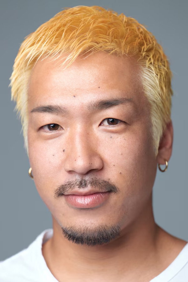 うえきやサトシ as Kazuki Hamaoka in Baby Assassins
