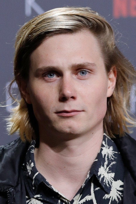 Moritz Jahn as Olli in München Beats