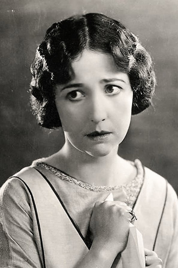 Helen Jerome Eddy as Olivetta in 13 Washington Square