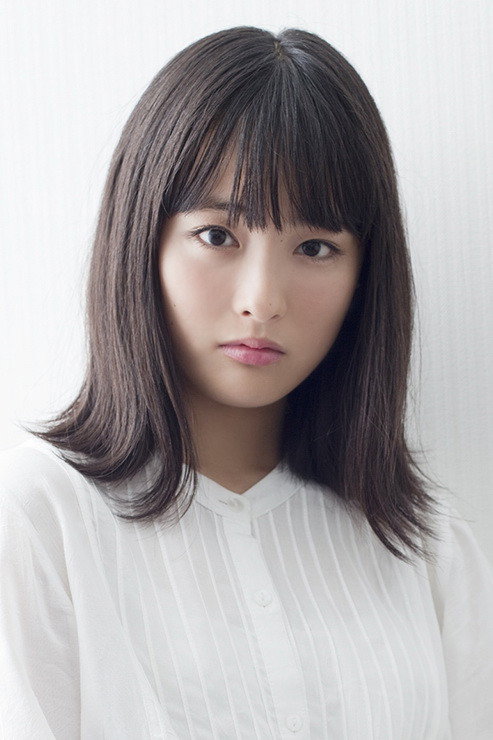 大友花恋 as Hotaru Morino in When One Day I Will Sleep