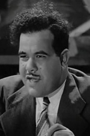 Yahya Najati as الممثل المسرحى in شيء من لا شيء
