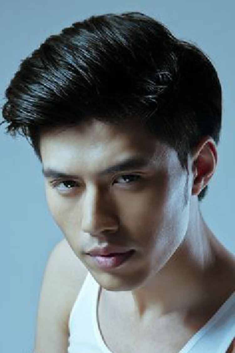 Li Jiawen as Xi Depeng in Chronicles of the Ghostly Tribe