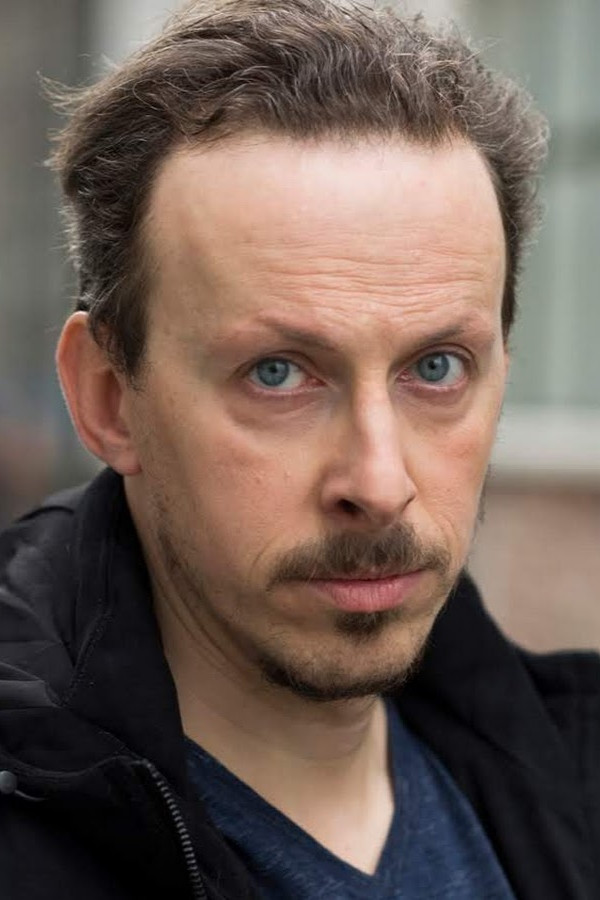 Nicolas Buchoux as Cédric Panchot in Article 23
