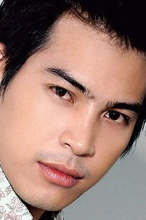 Tridsadee Sahawong as Jin in Marigold