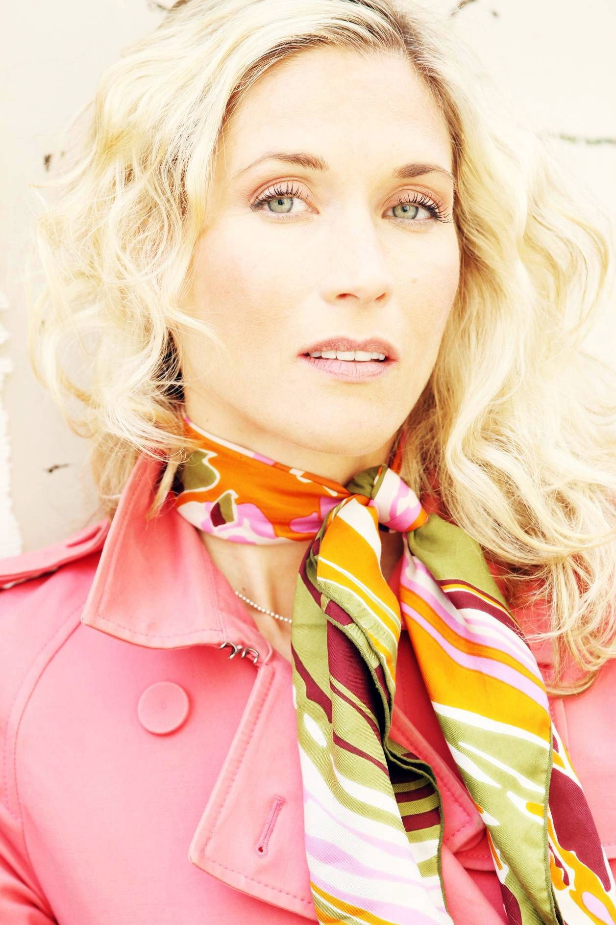 Amy Raasch as Wendy in Voodoo