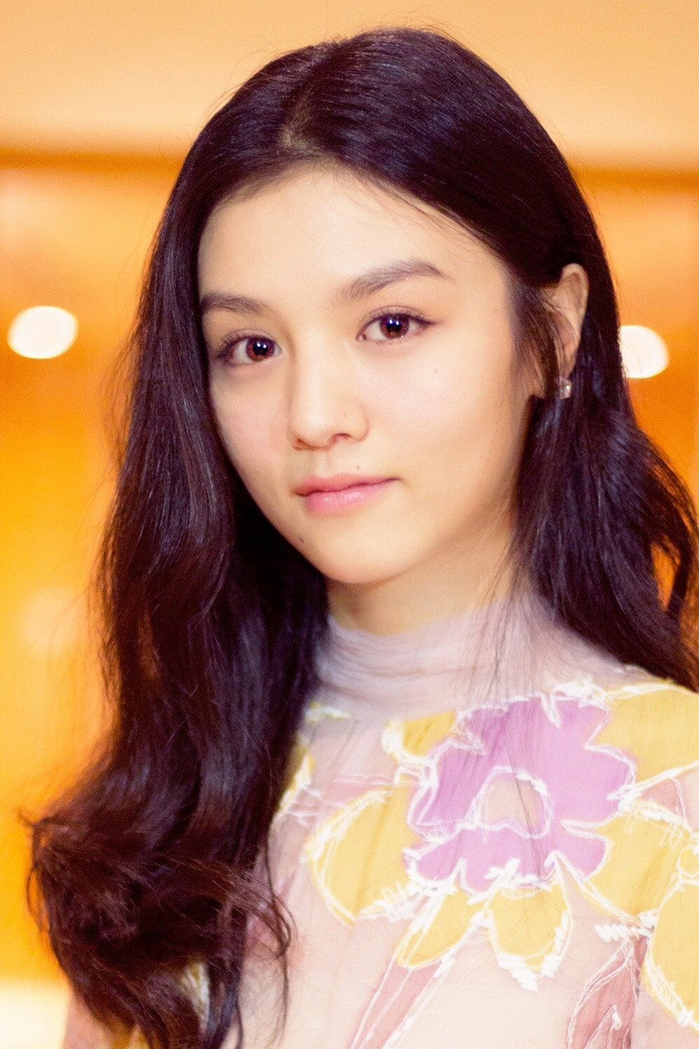 春夏 as Zhao Wan'er in Cases Between Us