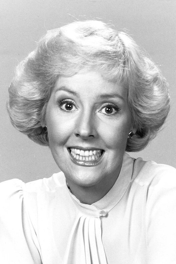 Georgia Engel as Loretta Smoot in Goodtime Girls