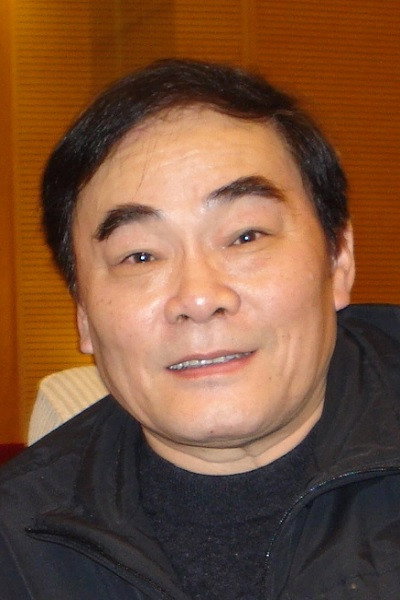 Yang Heping as 舅舅 in 飞越危情
