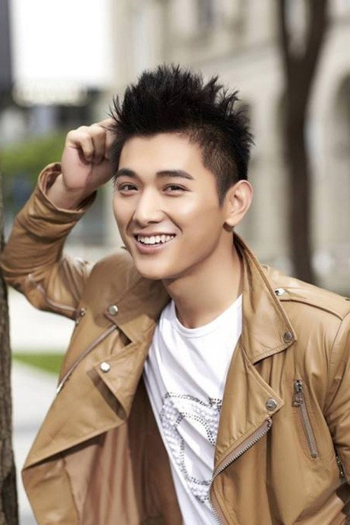 Wang Wenjie as Chen Zhen in Chen Zhen – The Tokyo Fight