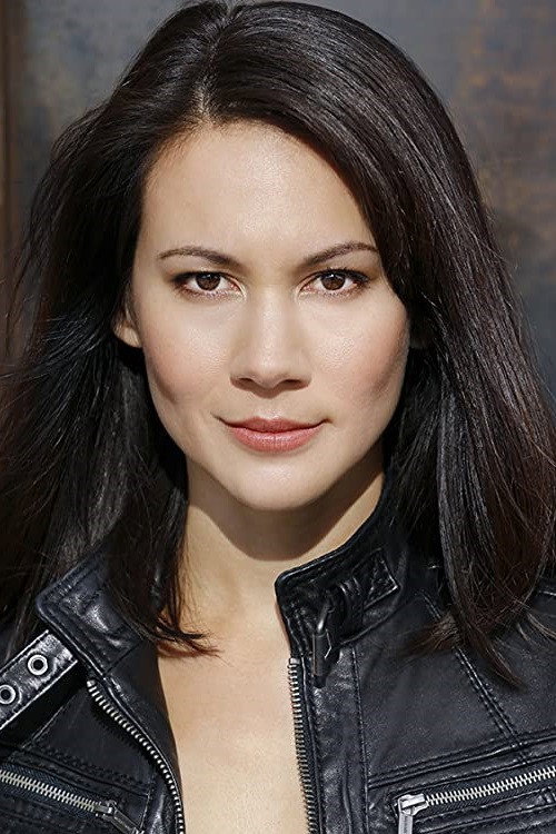 Catherine Kresge as Sandy in RCVR