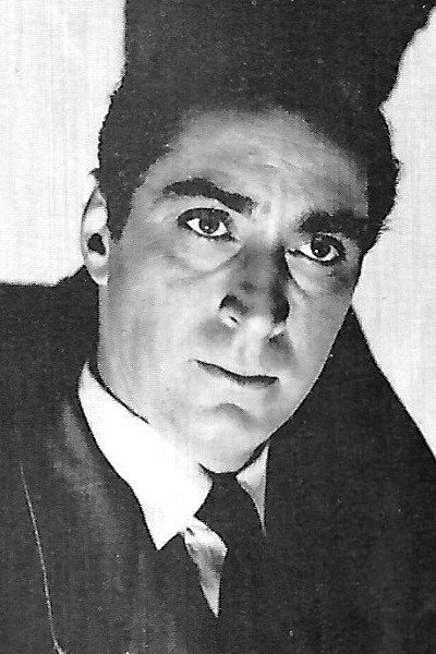 Stanley Waxman as Dr. Taylor in Never Fear