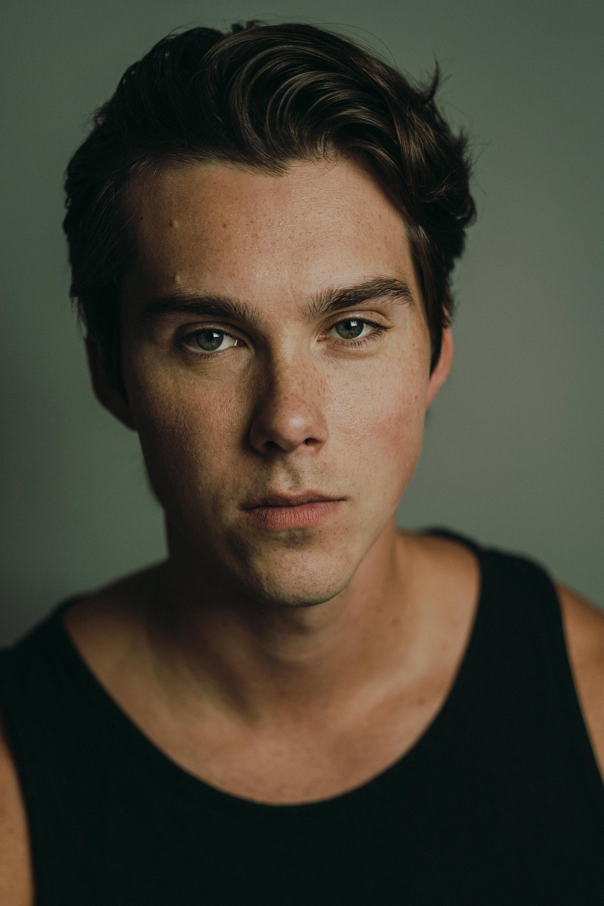 Jeremy Shada as Tom Kullersen (voice) in Dragons: The Nine Realms