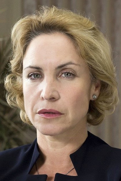 Katerina Jacob as Sabrina Lorenz in Der Bulle von Tölz