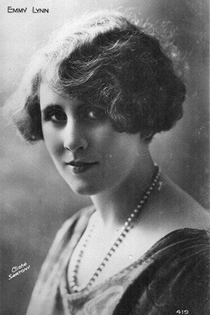 Emmy Lynn as Countess of Lignères in The Two Orphans