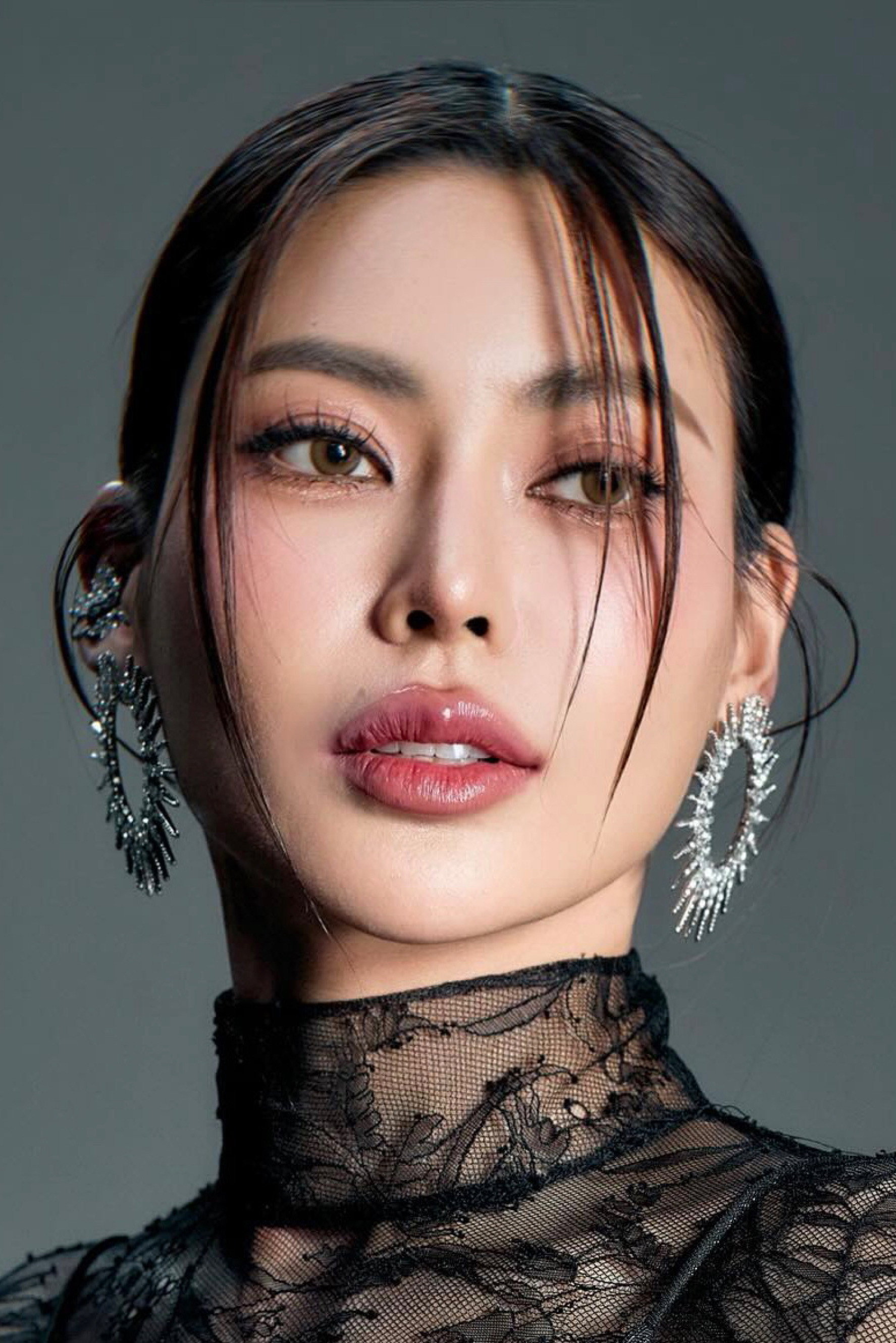 ศรัณย์รัชต์ เผือกพิพัฒน์ as Pat in Our House