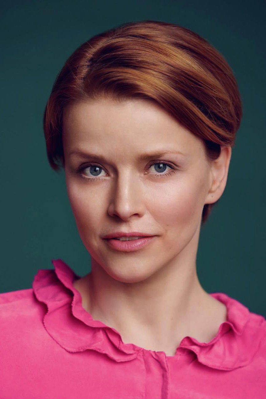 Karoline Schuch as Alexandra in The Second Wave