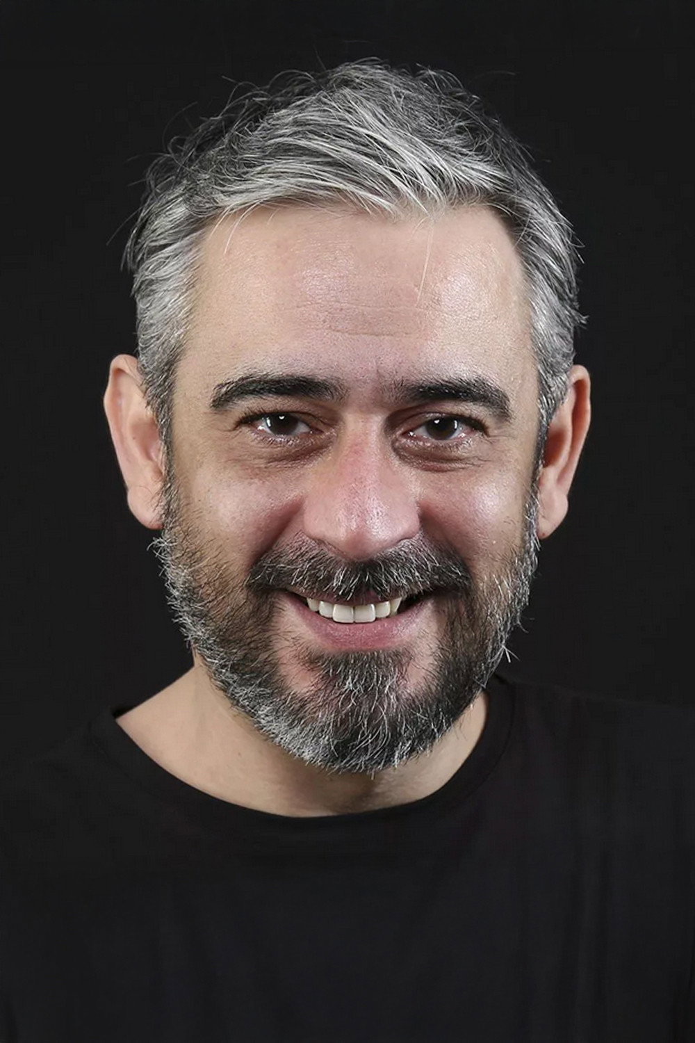 Gökhan Kıraç as Zargana in The Garage