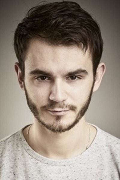 Virgil Leclaire as Arnaud in Junior