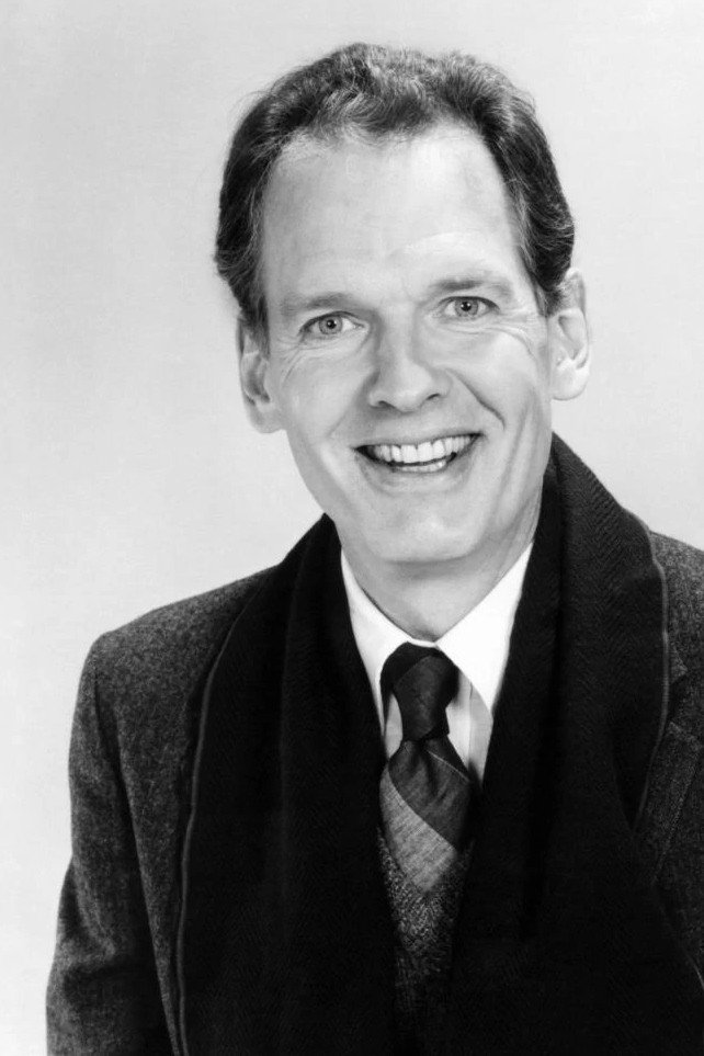 Nicholas Pryor as Bill Gilmore in Rainbow