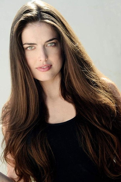 Kelsey Bohlen as Self - Presenter in Ghosts and the Afterlife