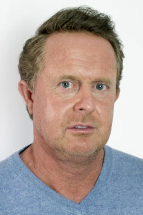 Jobie James as Detective in The Huntsman