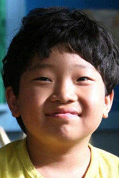 최우혁 as Wook in Little Brother