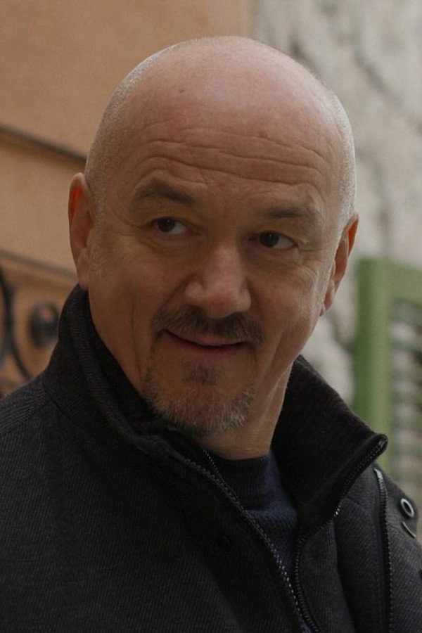 Alen Šalinović as Taksist in F20