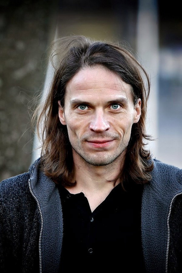 Juha Lagström as Janne in Romanssi