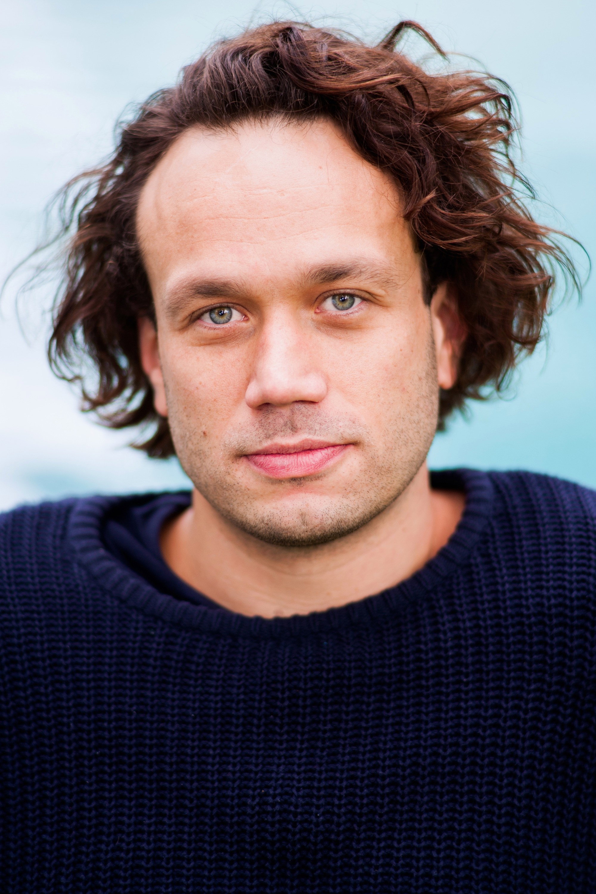 Elmer Bäck as Markus Sundström, musiikinopettaja in Rehtori