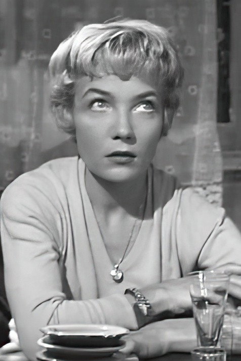 Claire Guibert as Lucienne in Wench