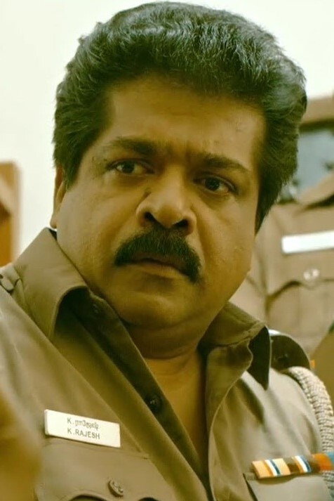 Vinodh Munna as Inspector Karuppiah in Rathasaatchi