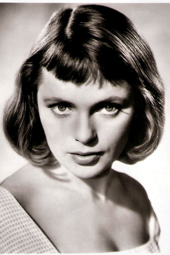 Ulla Jacobsson as Frau Abend in Das Ding