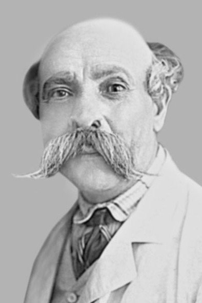 Vasyliy Vasylenko as Ostap's father in Ostap Bandura